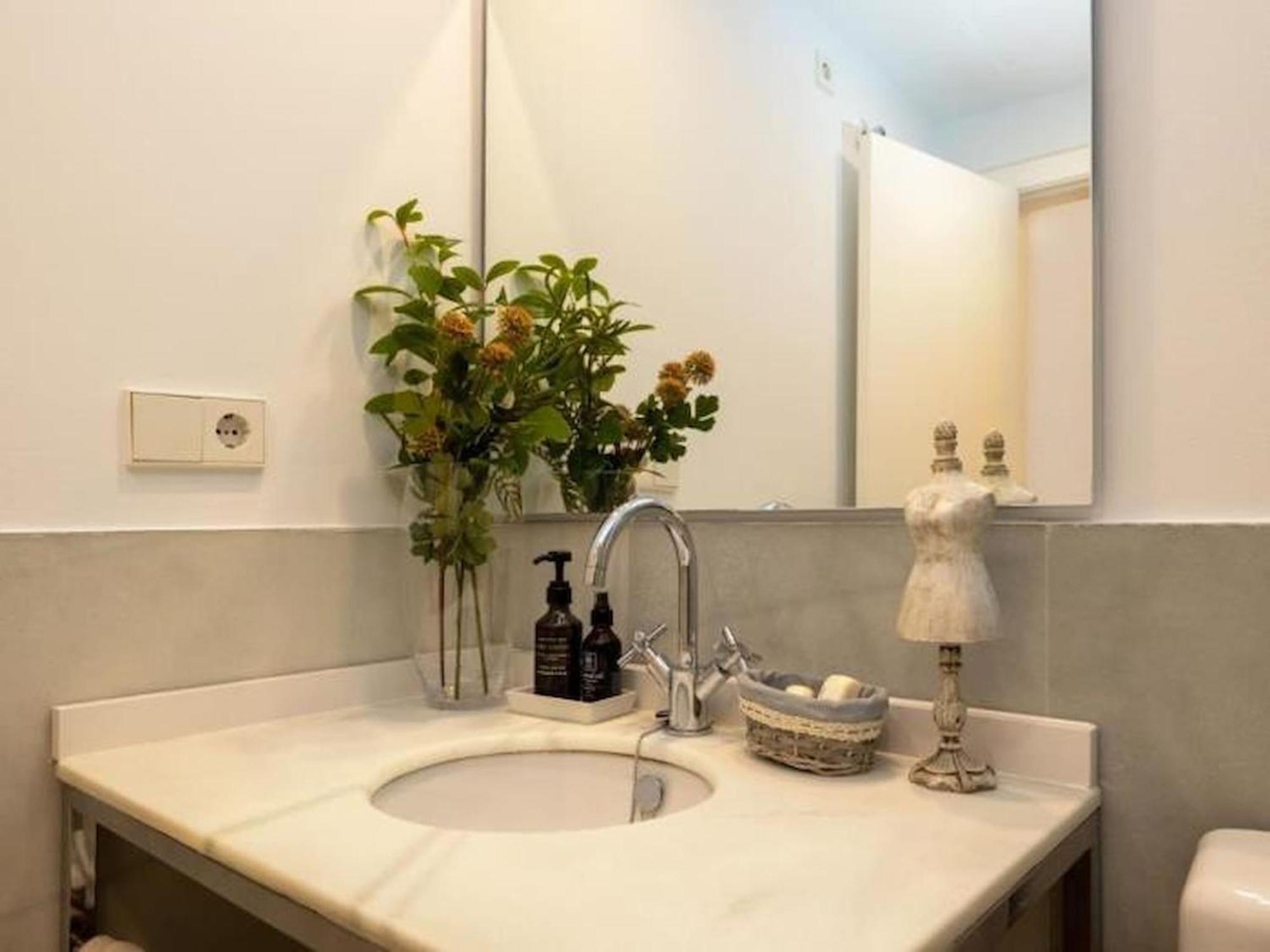 Trinidad Deluxe 5 Apartment Гранада Екстериор снимка